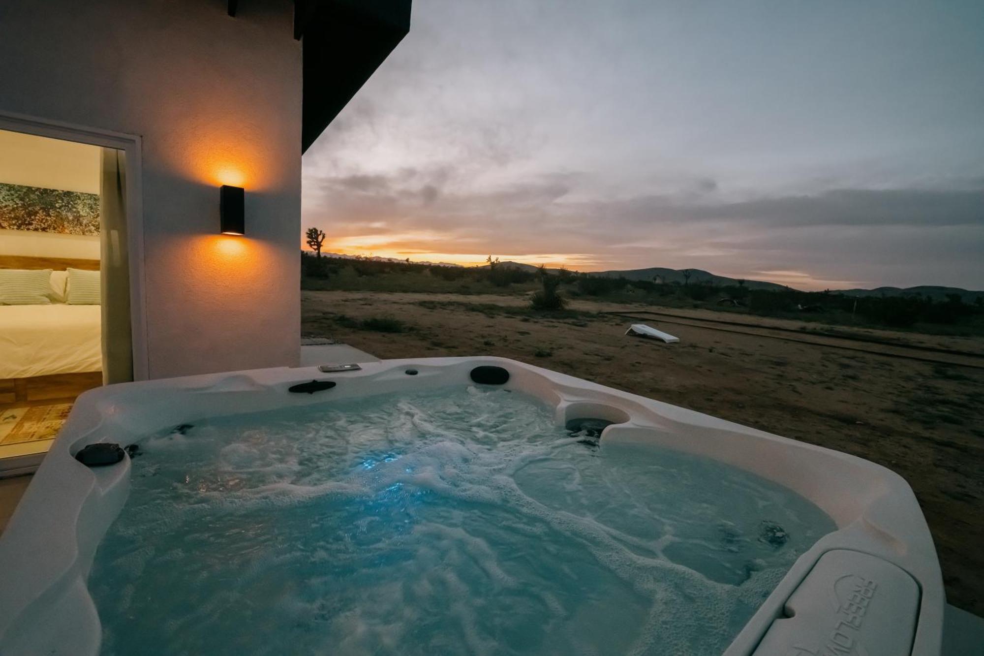 Coyote Tracks - A Modern Desert Experience Villa Joshua Tree Exterior foto
